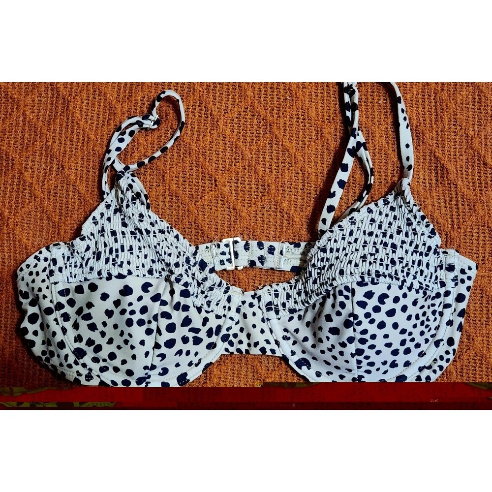 Xhilaration Junior Girls' Size L Cream & Black Smocked Bralette UW Bikini Top